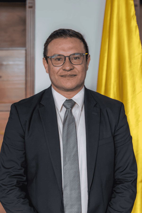 FOTO Director Administrativo