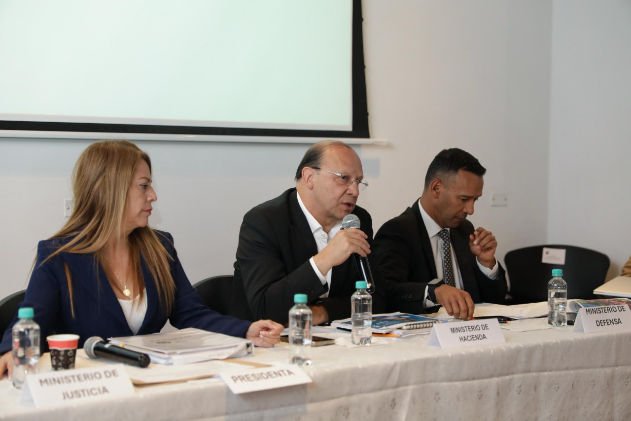 Ministro Germán Ávila en sesión con Comisiones Económicas Conjuntas