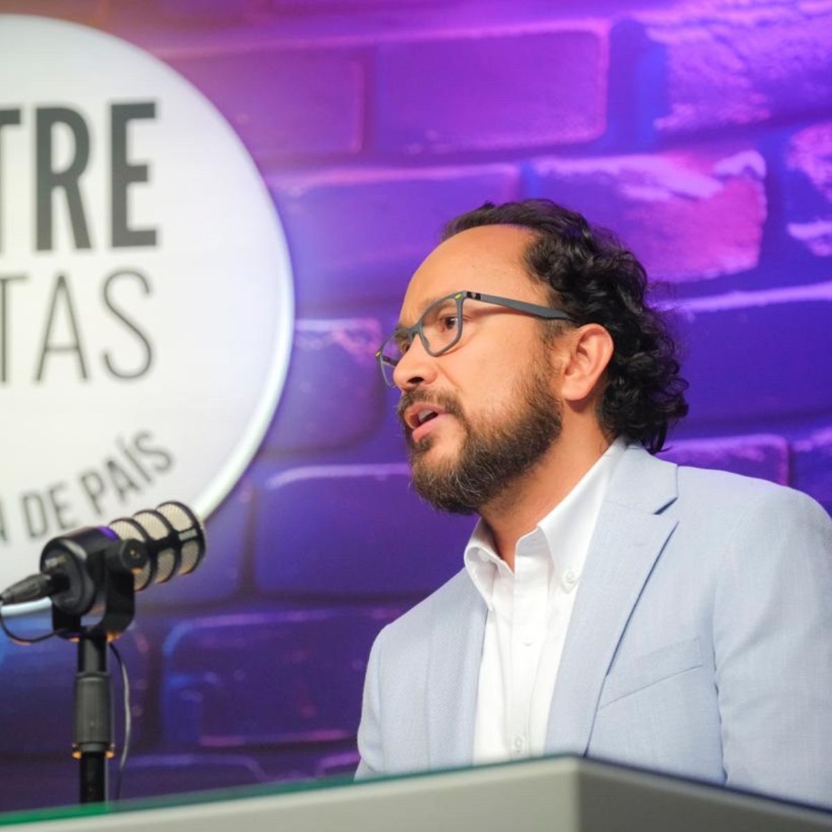 Javier Cuéllar - Director de Crédito Público 
